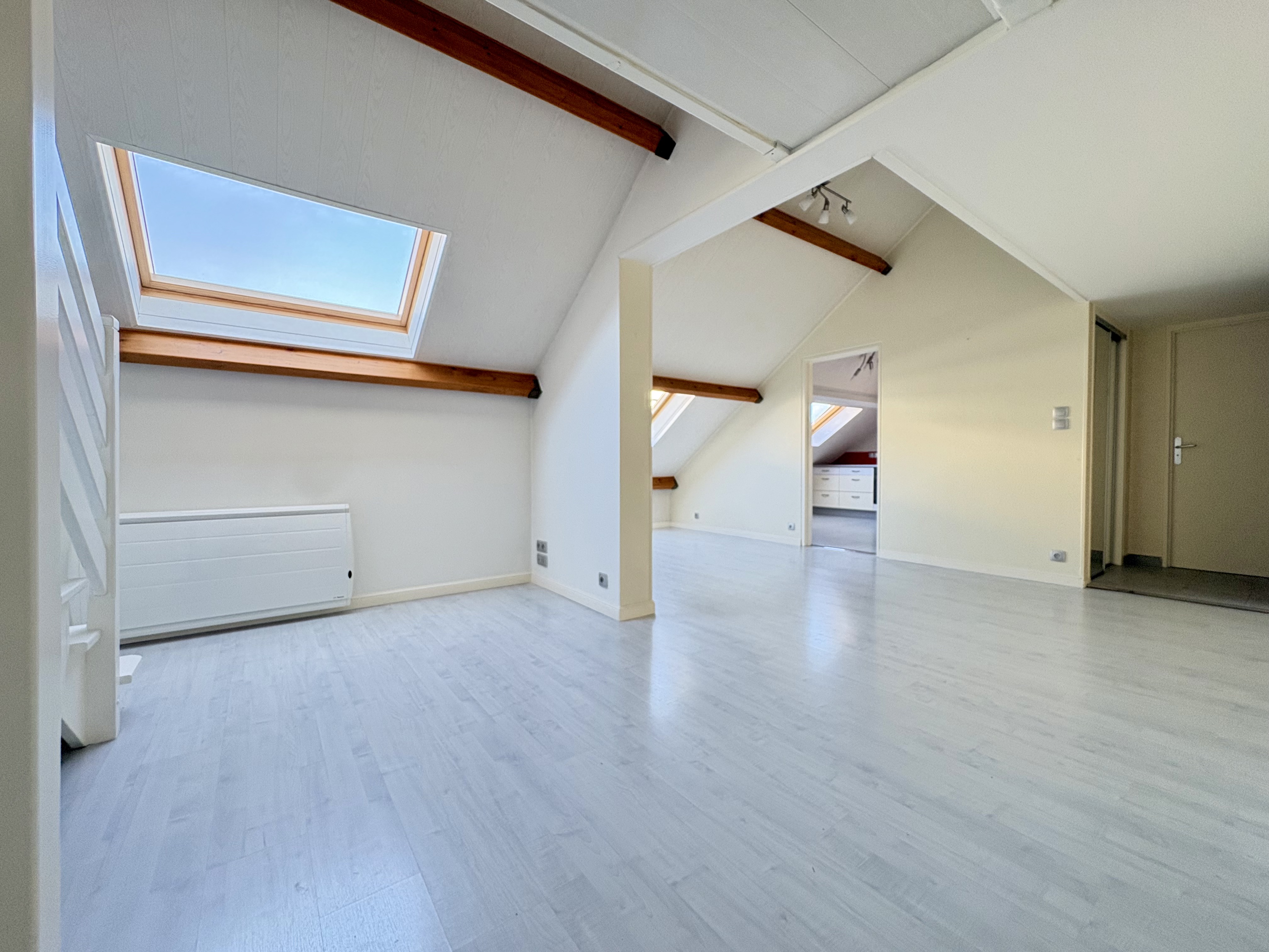 Appartement à vendre à Dijon, 71 m², 2 pièces – photo 2 sur 7