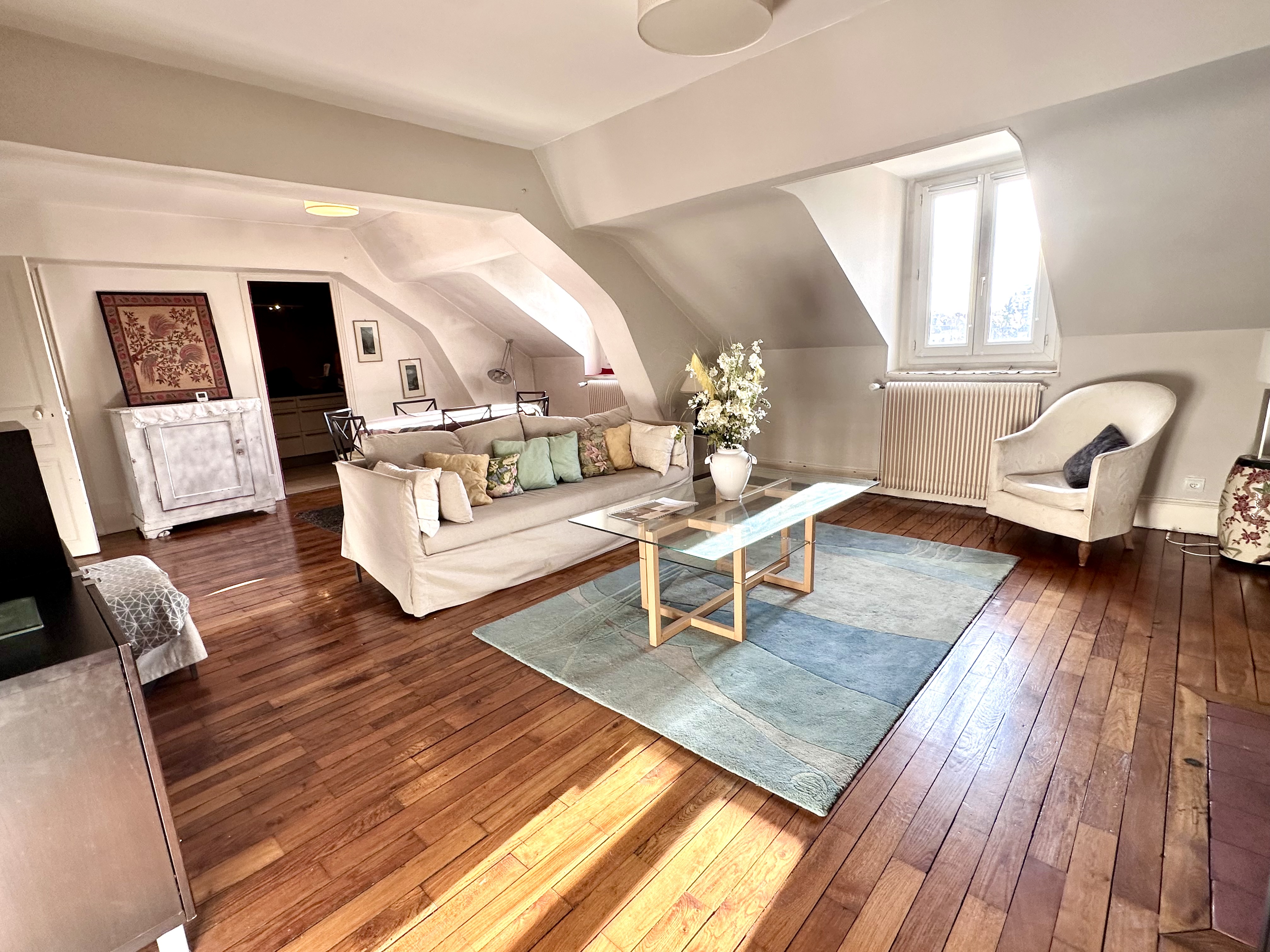 Appartement à vendre à Dijon, 105 m², 5 pièces – photo 1 sur 10