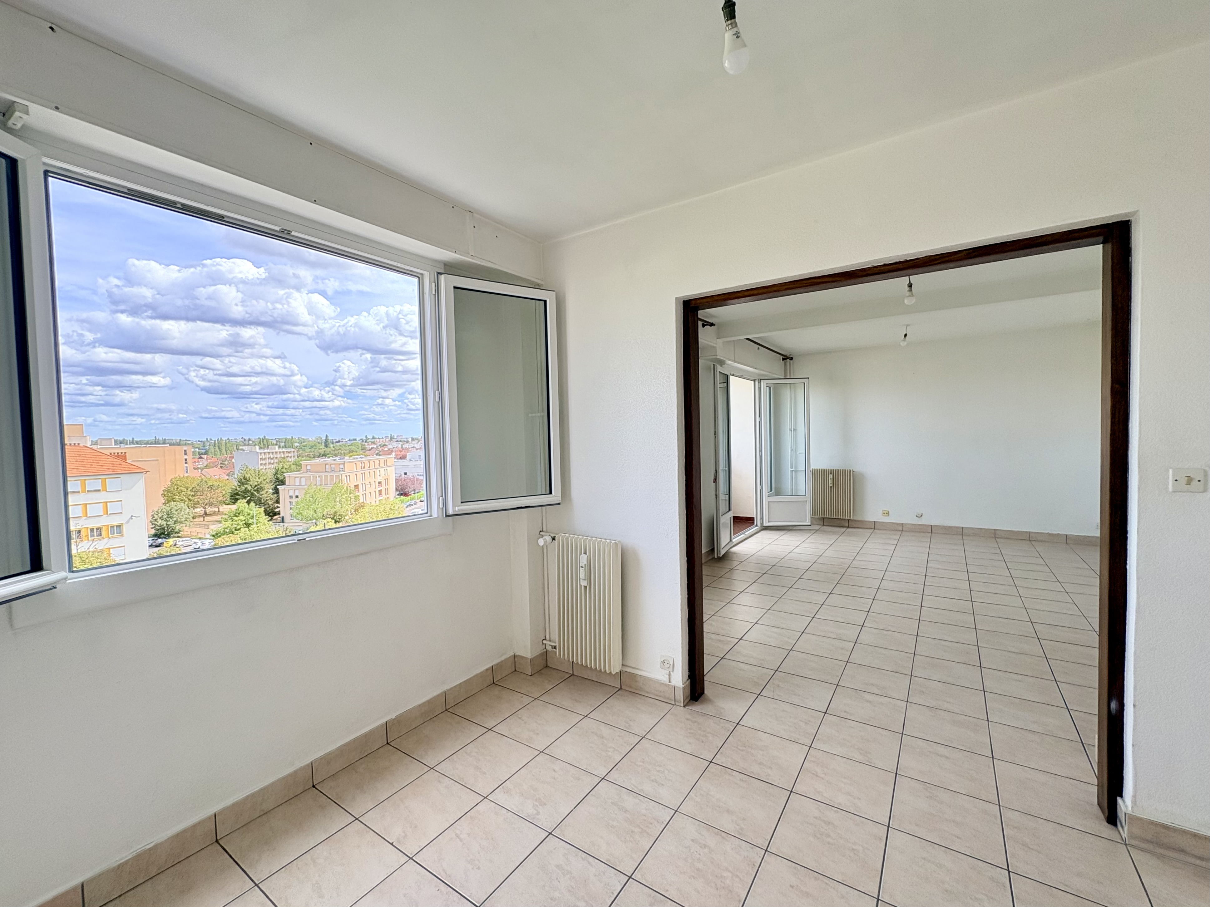 Appartement à vendre à Dijon, 76,7 m², 4 pièces – photo 3 sur 8