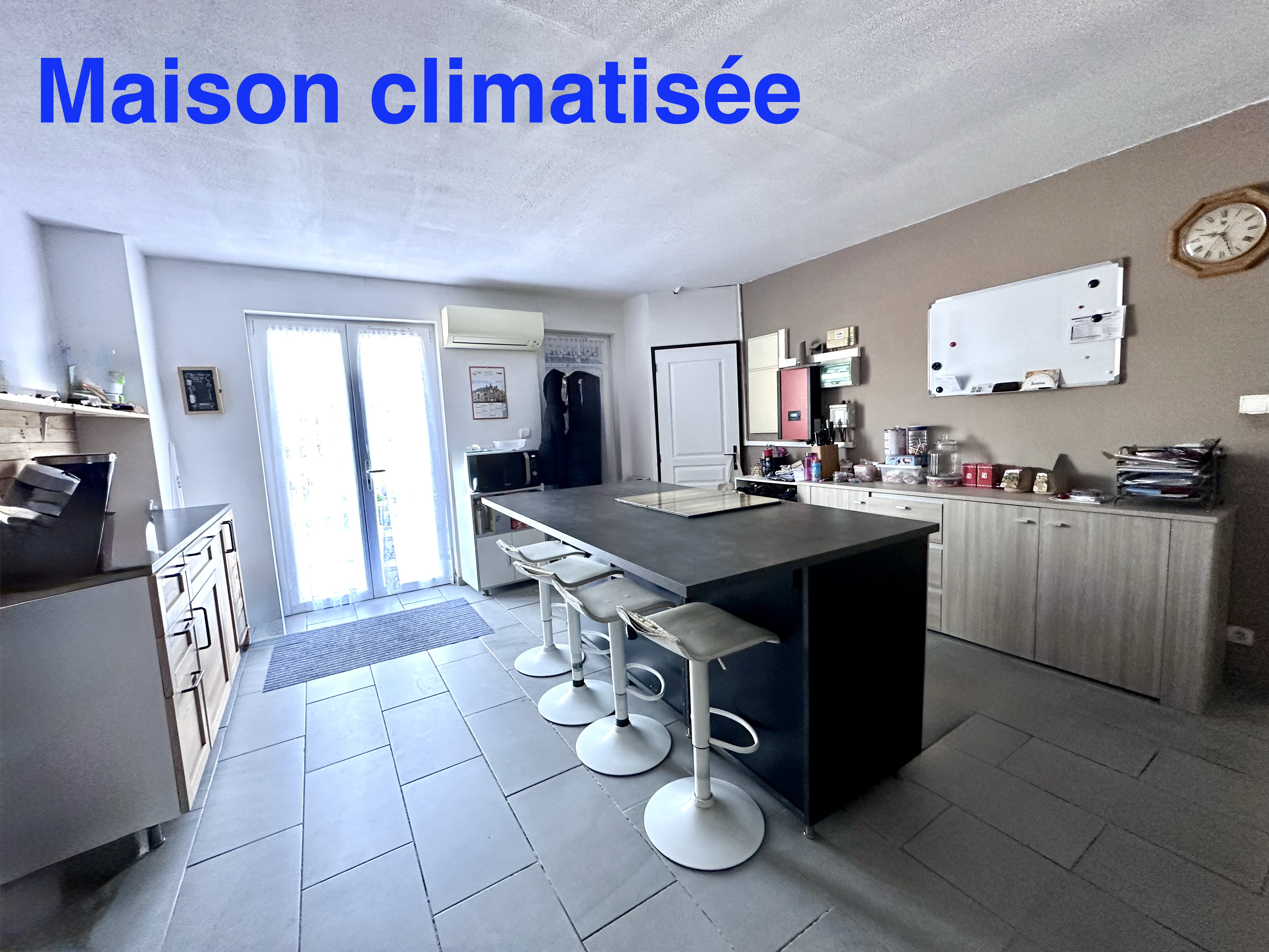 Maison à vendre à Dienay, 170 m², 7 pièces – photo 1 sur 8